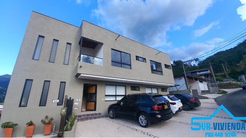 Casa en Arriendo en La Mina